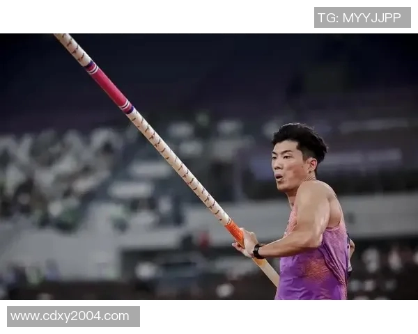南京篮球队在钻石联赛积分榜上以98分稳居第一名展现强劲实力